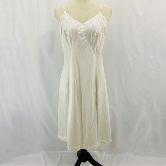Sears Other - Vintage Sears Eggshell Full Slip Lingerie